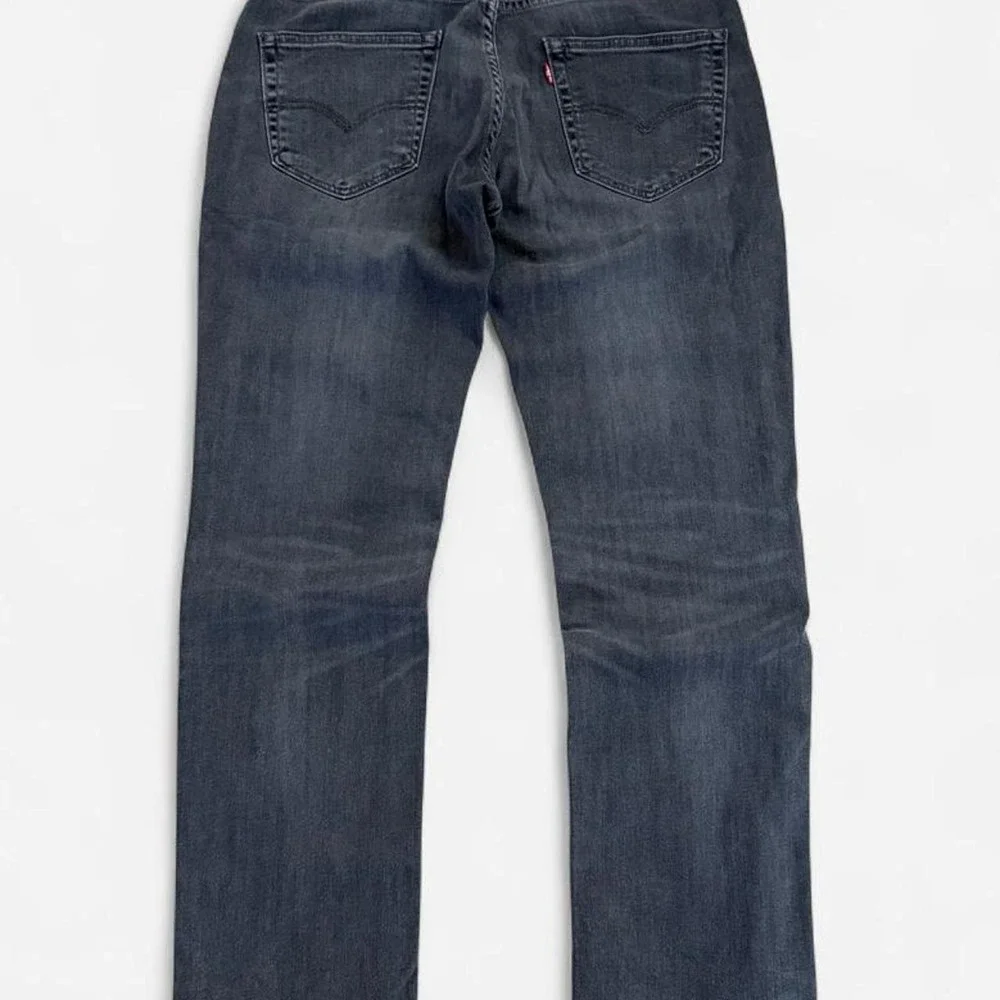 Levis 511 Slim Fit Jeans Mens 32x30 Dark Wash Blue Straight Leg Denim